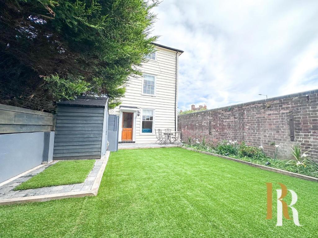 Fisherman'S Cottage - Harwich Breaks - Brand New - Long Stays Available Great Prices - Get In Touch For All Bookings - Cottage In Harwich - Beach Stay Exterior foto